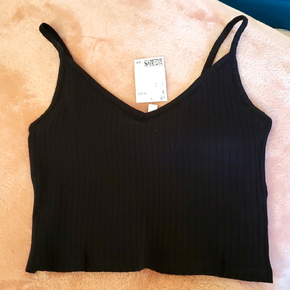 H&M Black crop top